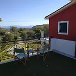 Kykeon Apartman Kateliósz