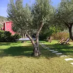 Kykeon Apartman Kateliósz